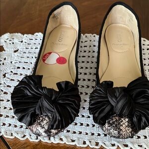 Enzo Angiolini Black and Silver Flats